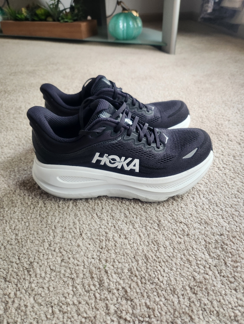Hoka Bondi 9 Style# 1162016BWHT SZ 9 Width EE